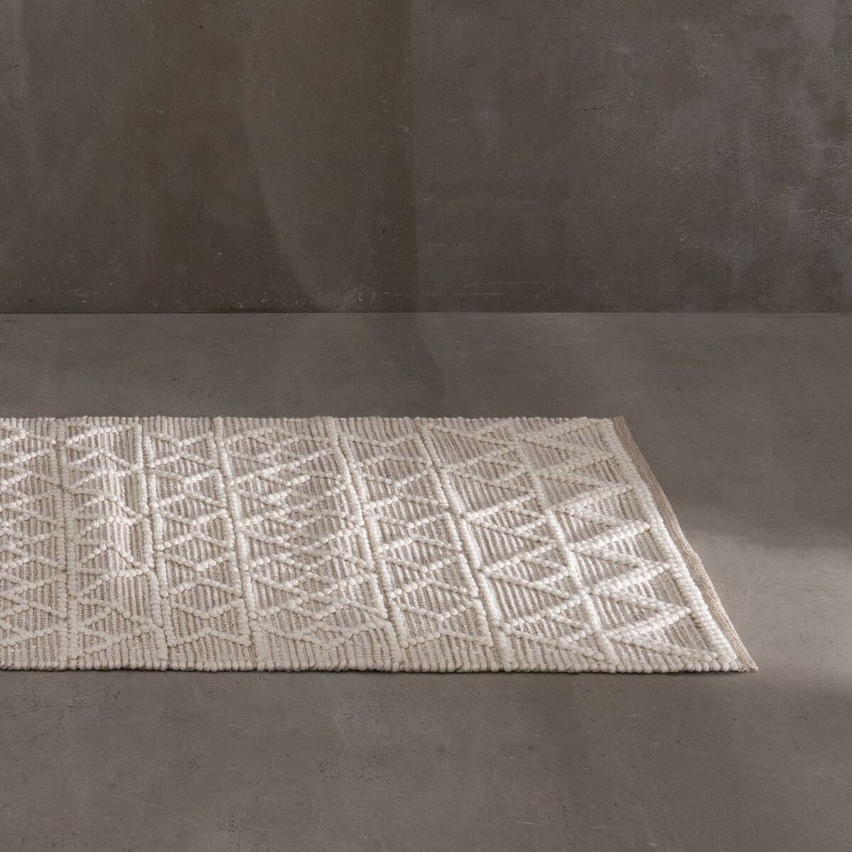 V4H645D49DCB3CE17C0BA19ABD69E1BF7A7R5018125P2