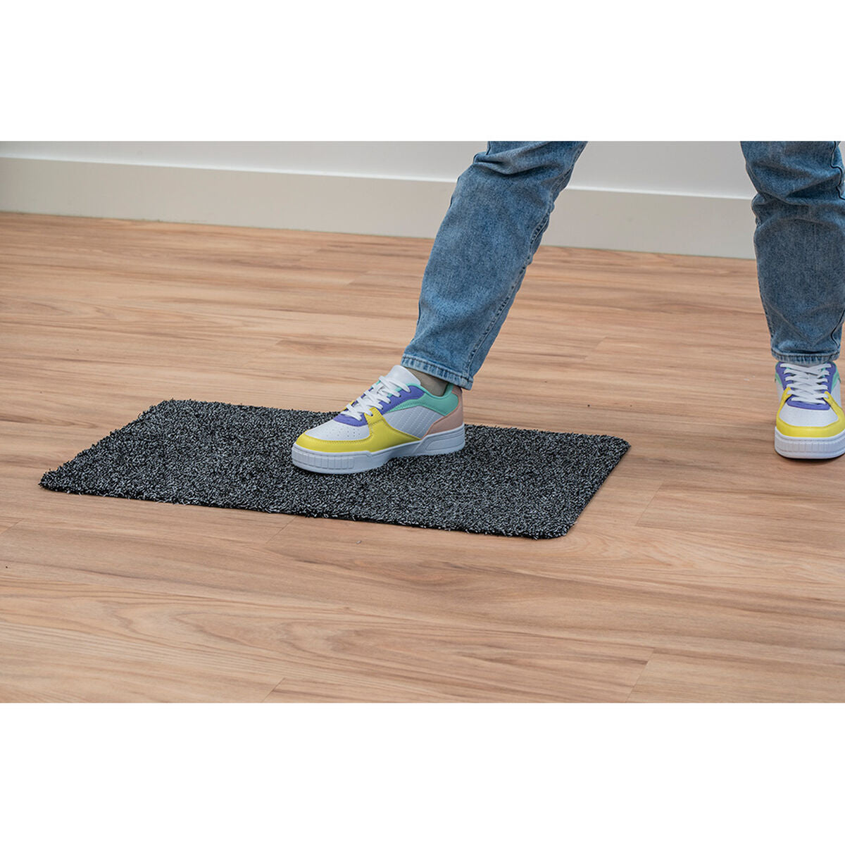 V3H913B8F1CC293424F1BBBA7FC9A82A727R7472682P4